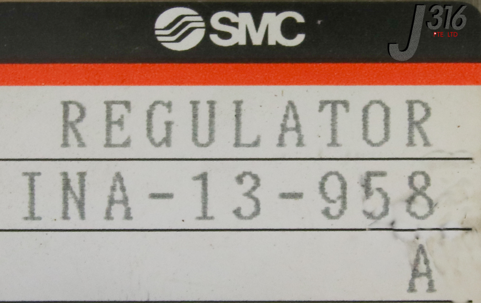 15155 SMC PRESSURE REGULATOR W/ GAUGE INA-13-958-A | eBay